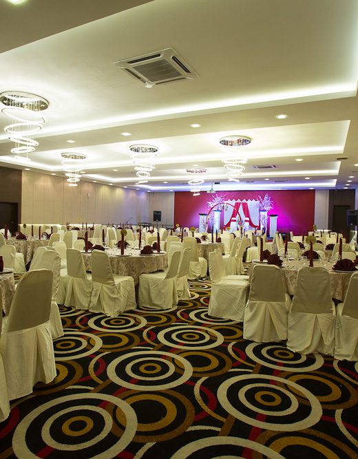 Ballroom wedding setup