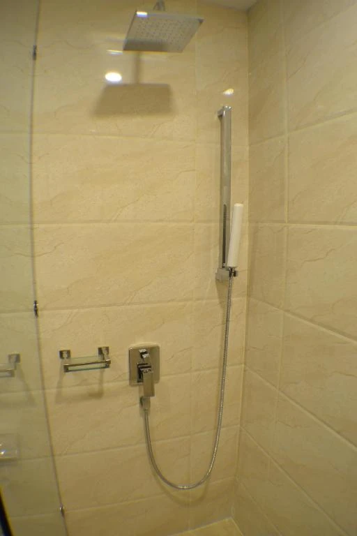 VIP Hotel gallery photo 14